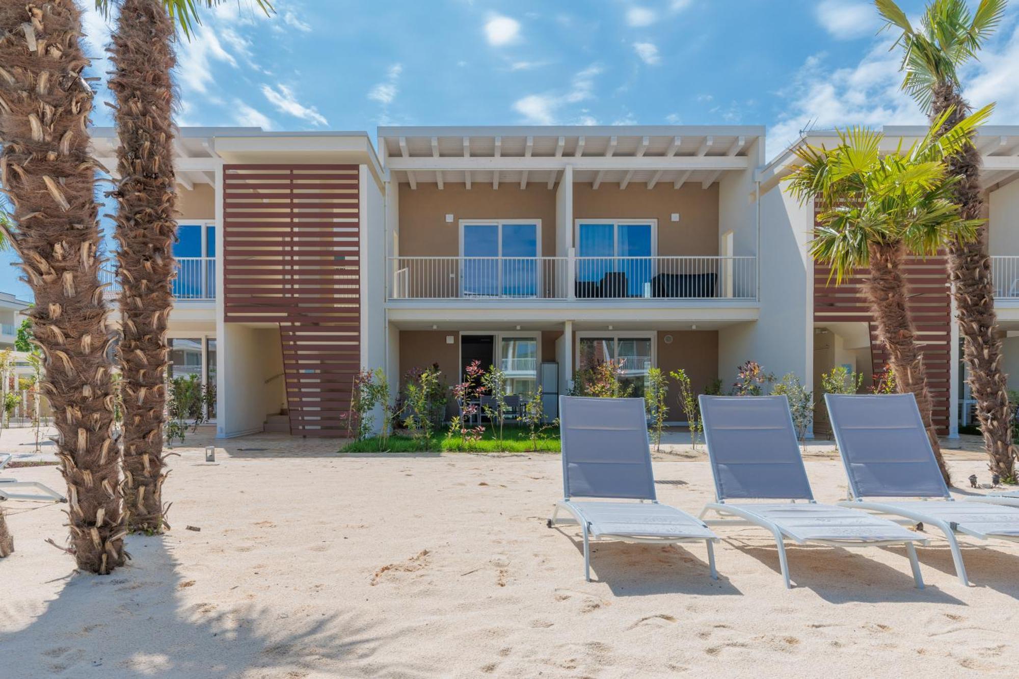 Wave Island! Luxury Resort A Jesolo - Piscina E Park Free! Exterior foto